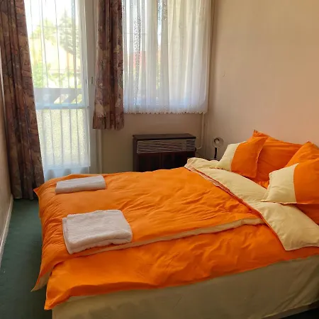 Da-vi Apartmanhaz *
