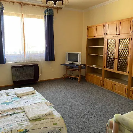 Da-vi Apartmanhaz